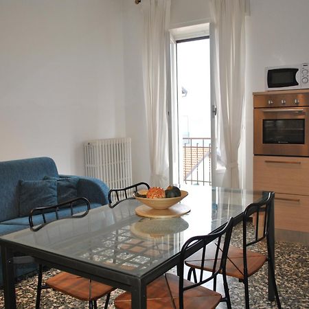 The Romantic Village House - Apartments With Lake View Colonno Экстерьер фото