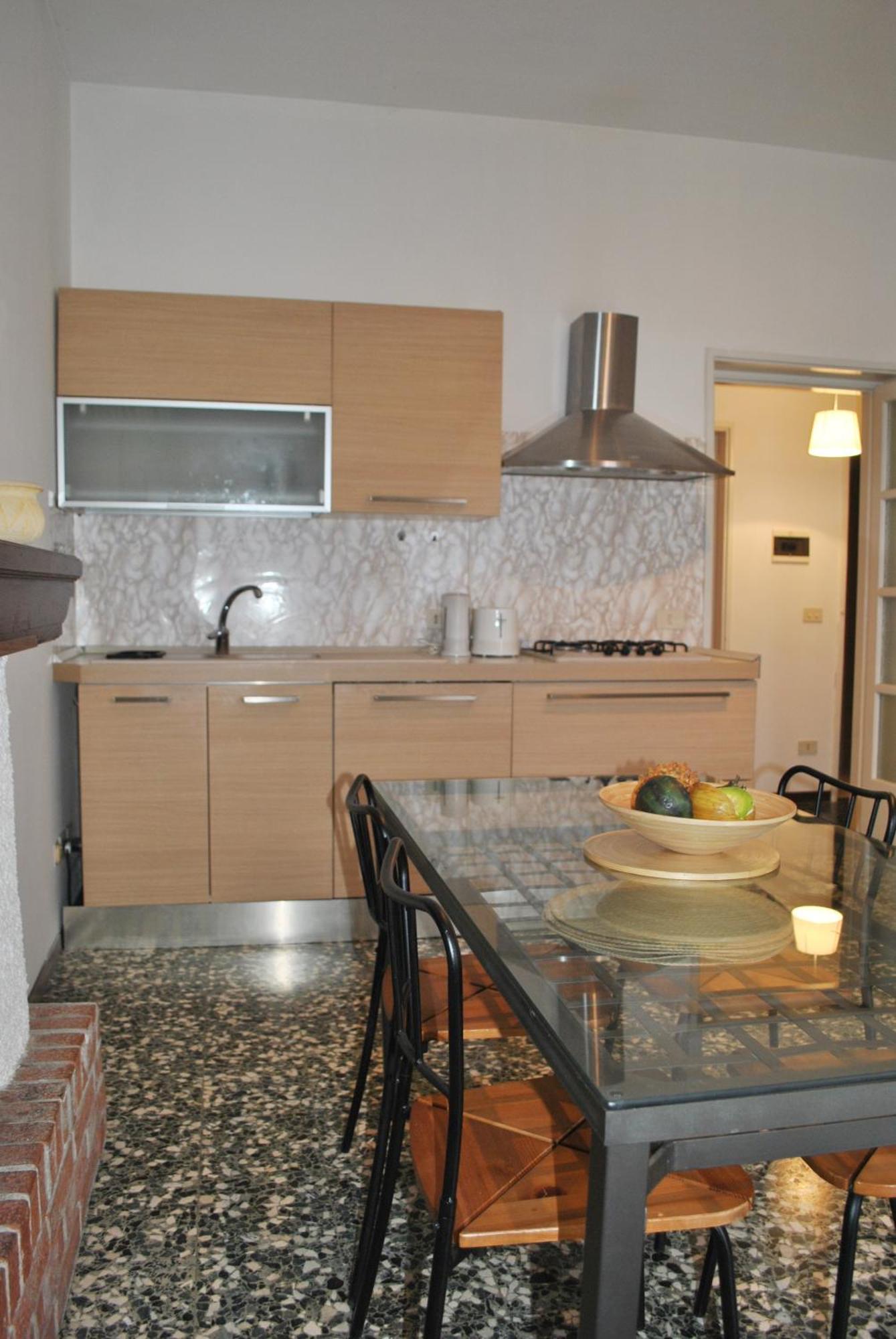 The Romantic Village House - Apartments With Lake View Colonno Экстерьер фото
